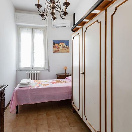 Central Station Terrace Apartment Near The Sea Пескара Екстериор снимка