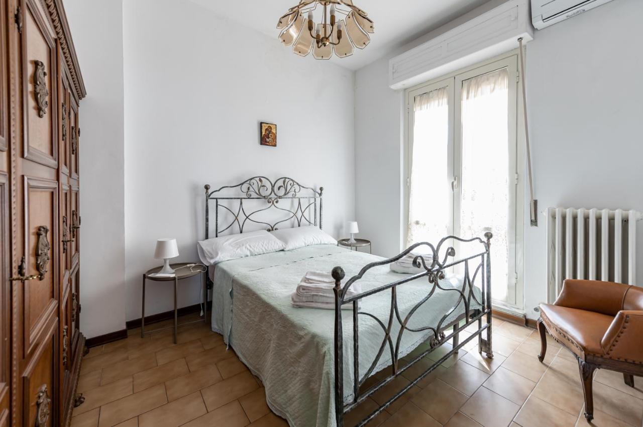 Central Station Terrace Apartment Near The Sea Пескара Екстериор снимка